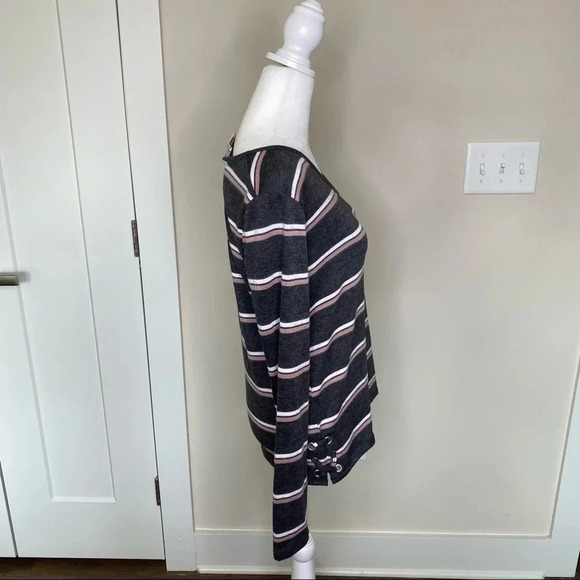 NWT Pink Republic Pink White and Gray Striped Pullover Sweater With Scoop Neck - Picture 4 of 14